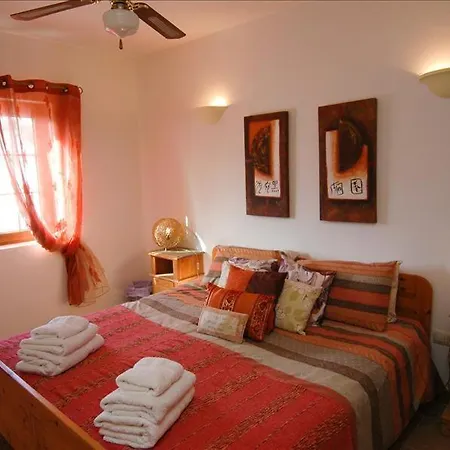Casa de Férias Bungalow Sleeps 4