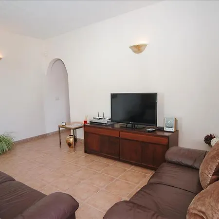 بيت للعطل Bungalow Sleeps 4 *