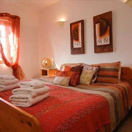 Bungalow Sleeps 4 Nazaret